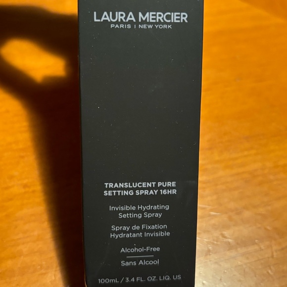 Laura Mercier Translucent Pure Setting Spray - Picture 7 of 15